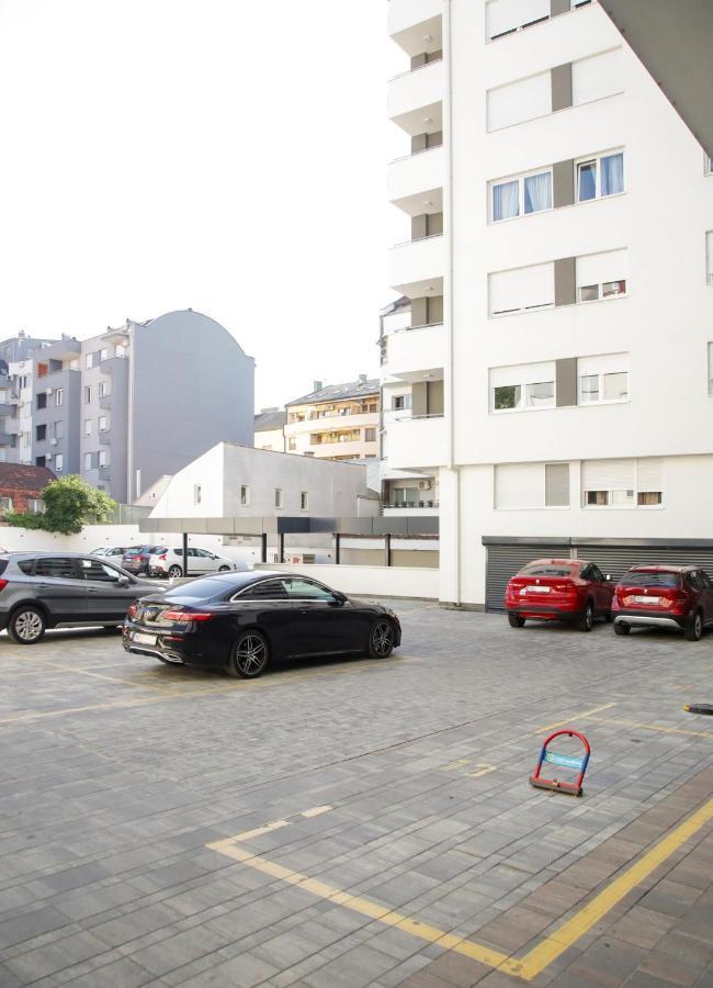 Supernova City Center - Free Private Parking Novi Sad Eksteriør bilde